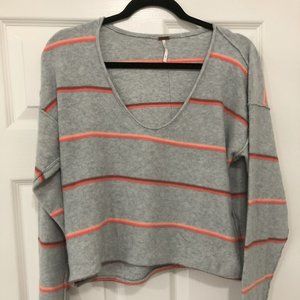 Free People Cropped Sweater - Small